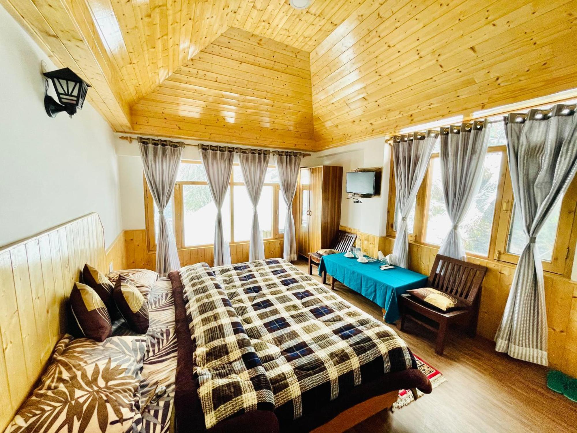 La Voglia-Old Manali Hostel Buitenkant foto